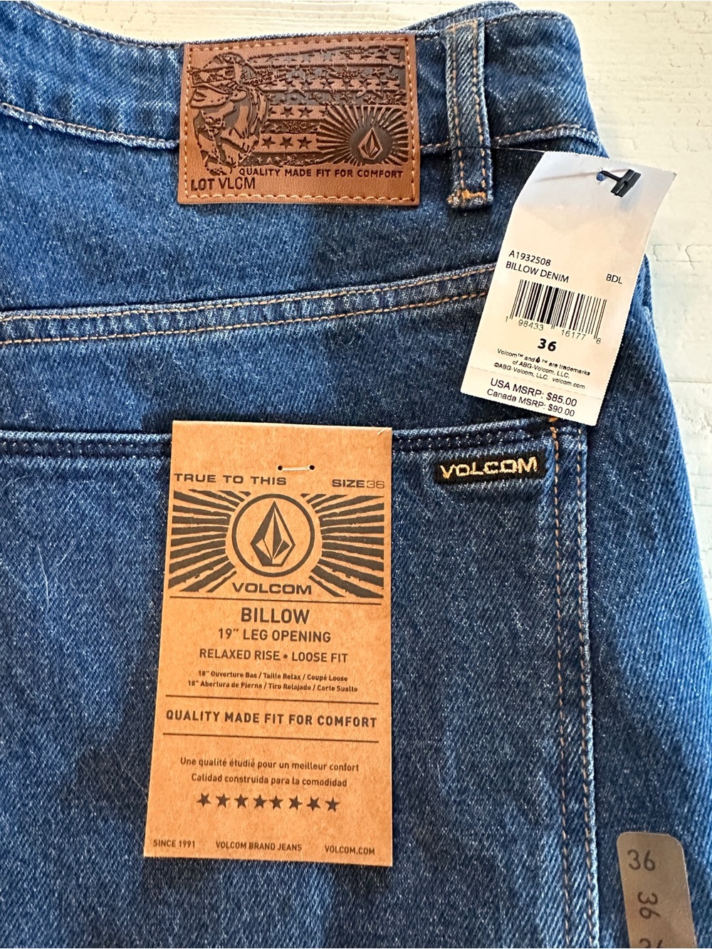 Volcom Billow Relaxed Fit Men’s Jeans - Blue